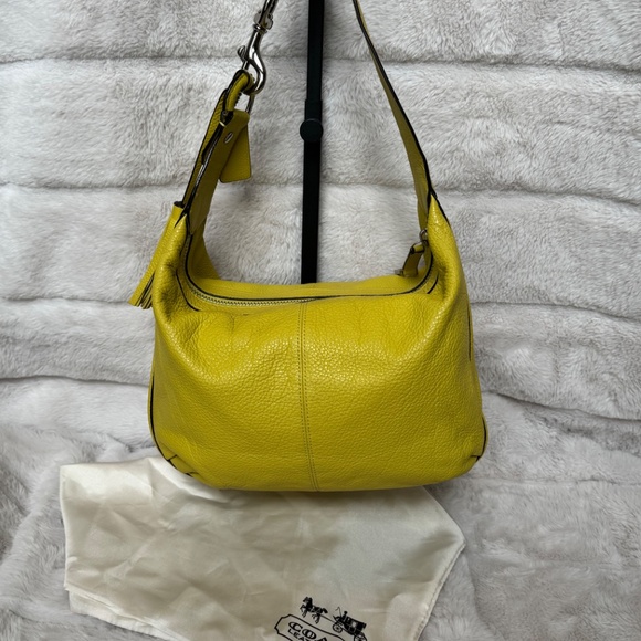 Coach Hobo handbag - Picture 3 of 9